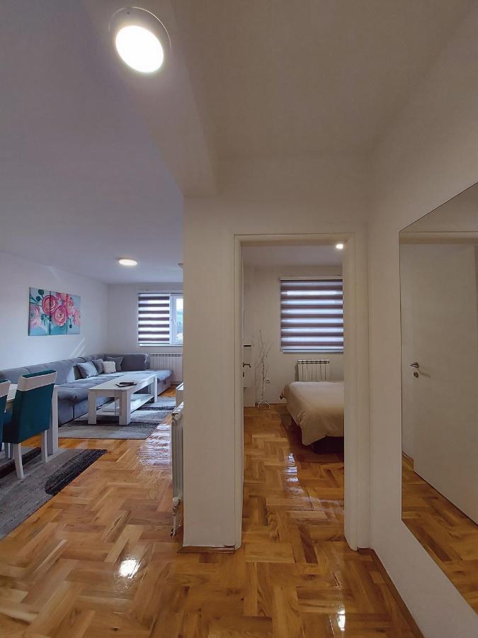 Apartman Victoria Lukavica Ngoại thất bức ảnh